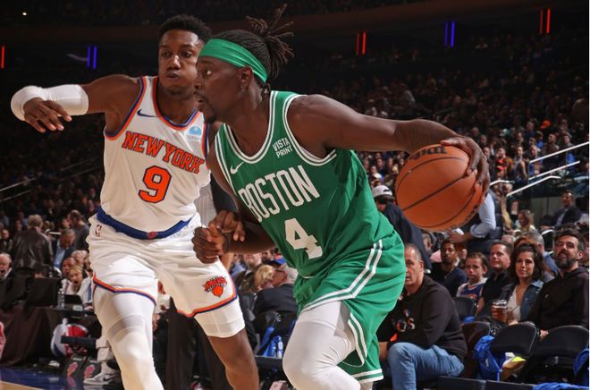 半场的右路 半场的右路